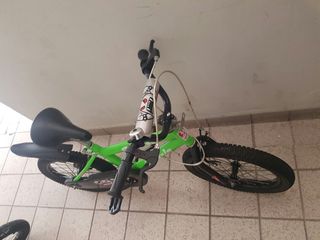 (Category: ) located in . Submitted by kamilaabid (Listing ID 1015323245, Image 1). Description: .