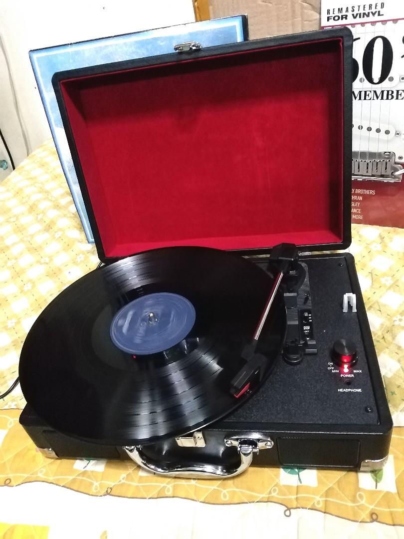 Brand New Briefcase Style Turntable Vinyl Plaka Record Player, Audio, Portable Music Players on