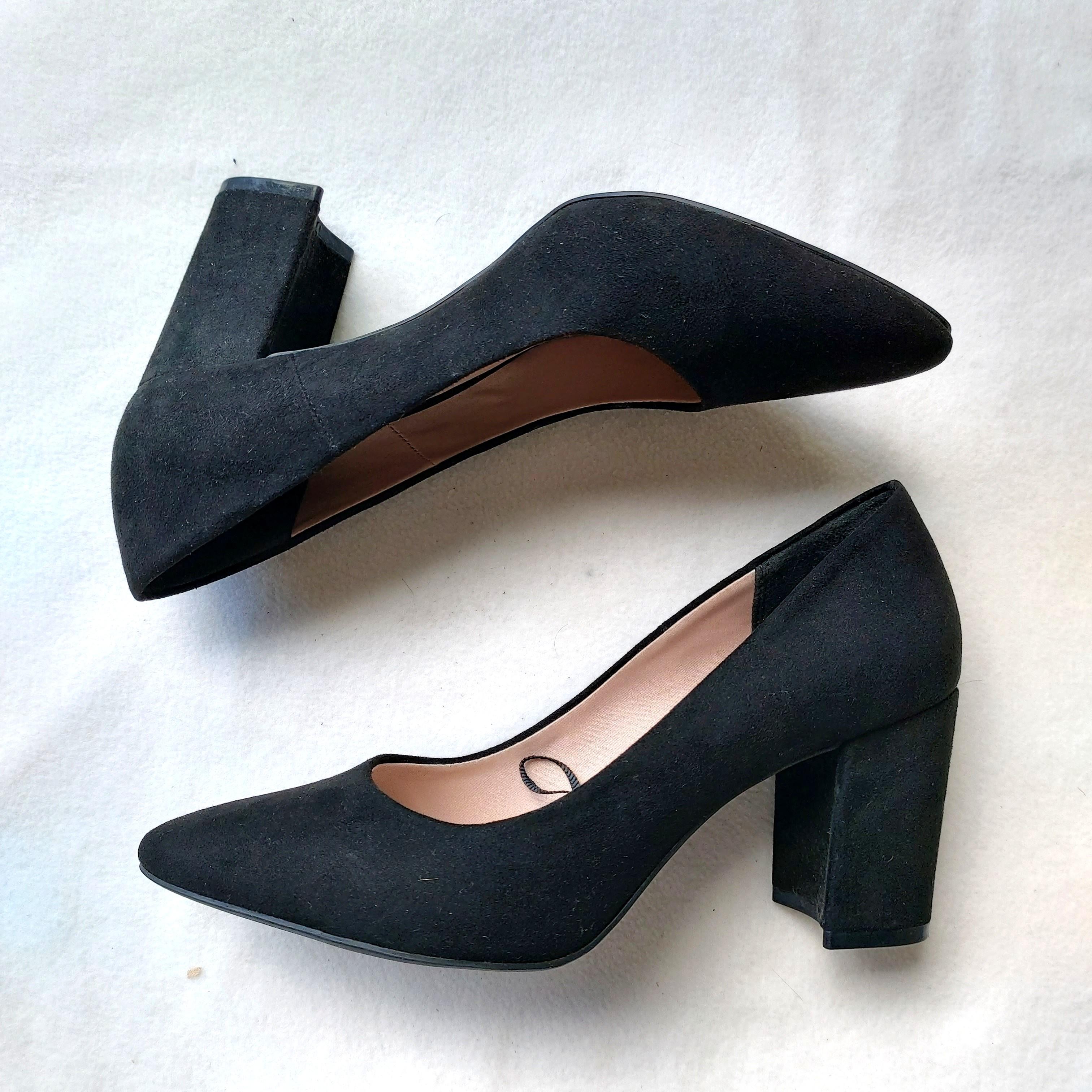 black heels size 7