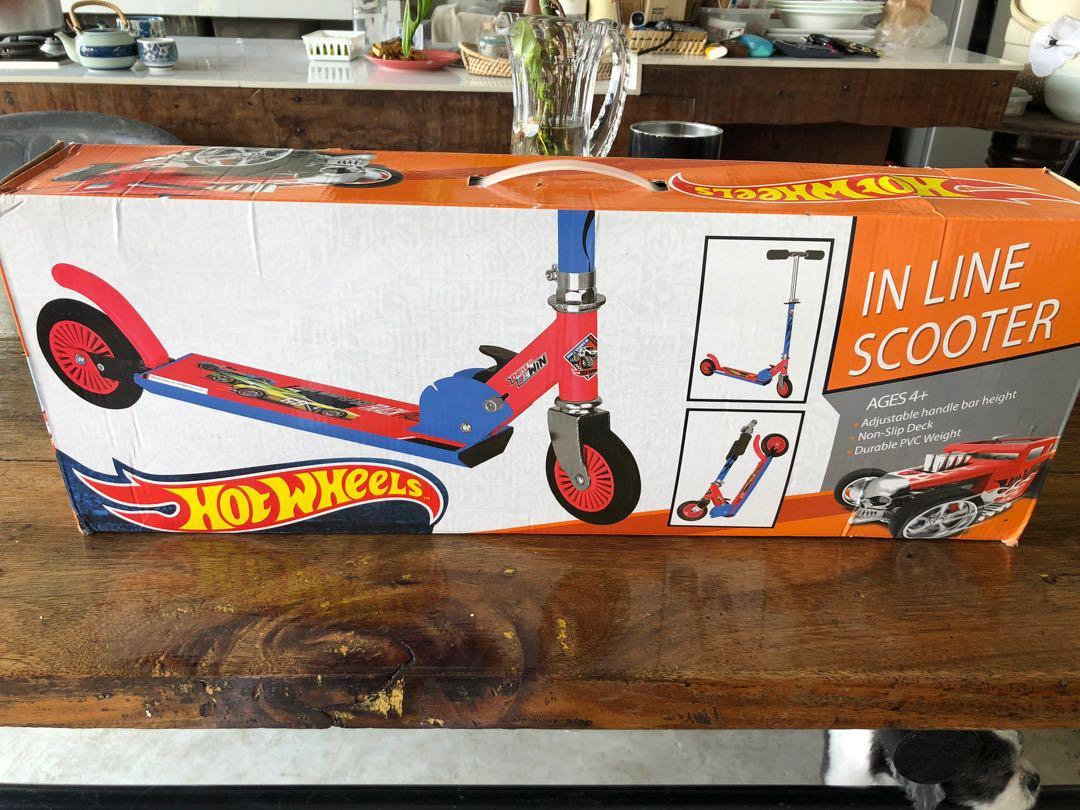 hot wheels scooter 3 wheel