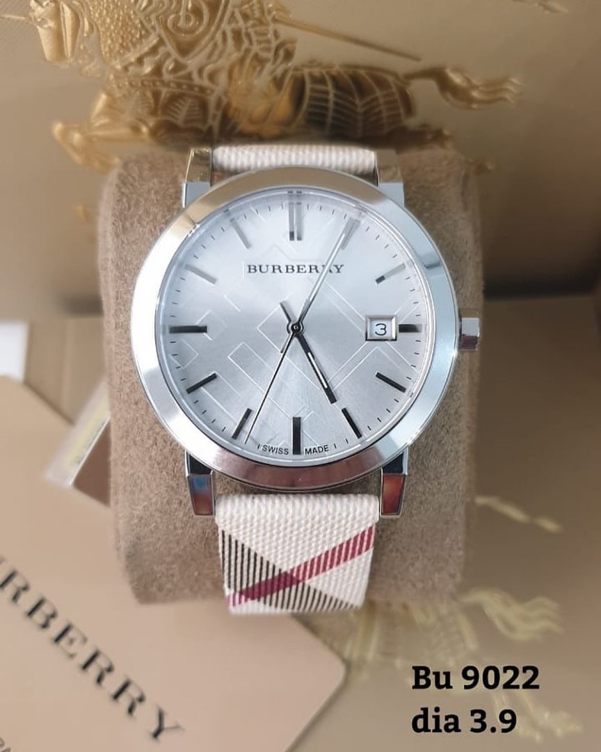 Burberry watch clearance harga