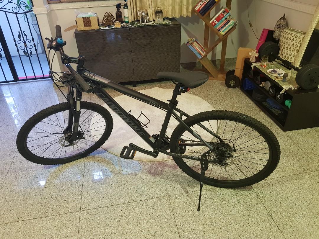 Cannondale 2017 catalyst top 4 mountain bike