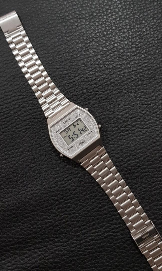 Casio Watch (Category: Men's Watches) located in Singapore. Submitted by cactusjactus (Listing ID 1015390213, Image 1). Description: - brand new from asos @$80+ - sells out quick online - slight nego welcome.