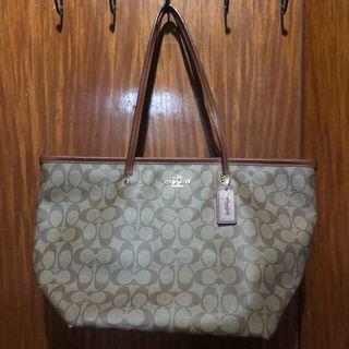 coach large tote bag