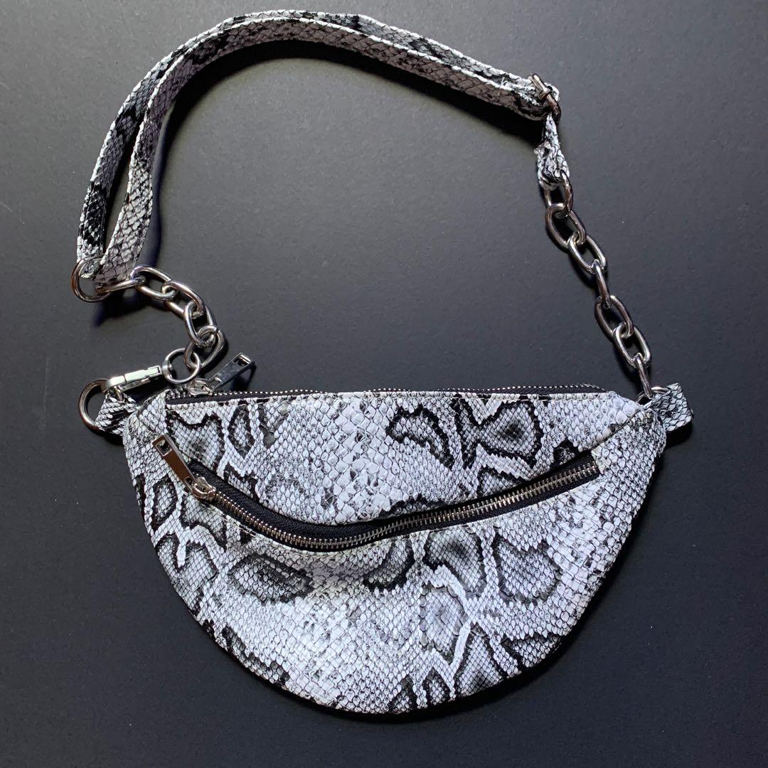 fanny pack cotton on