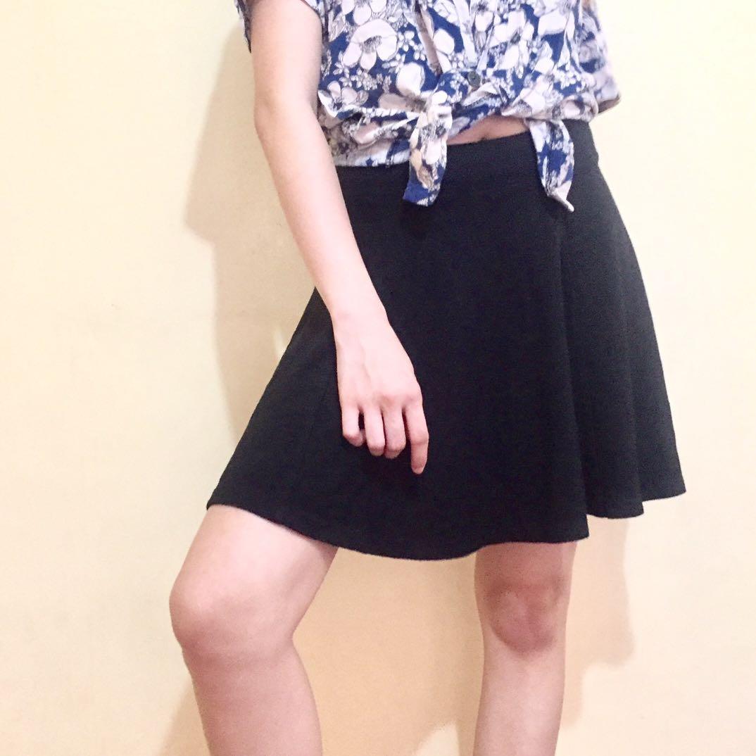 black skater skirt h&m
