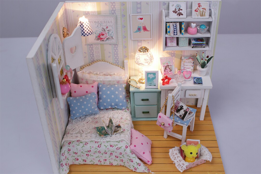 Diy Miniature Dollhouse Anabelle S Room Design Craft Others On Carousell