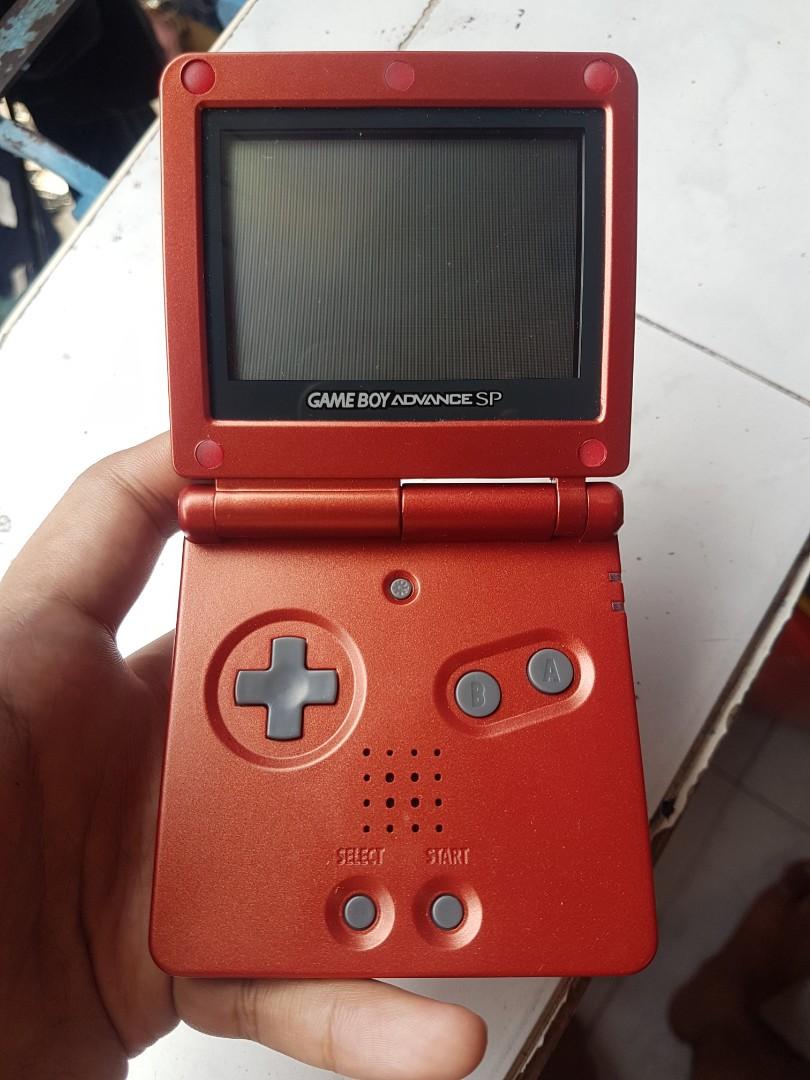 Gameboy Advance SP AGS001 RED with 369 in 1 (with save) please