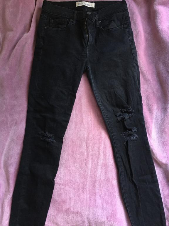 gap black ripped jeans