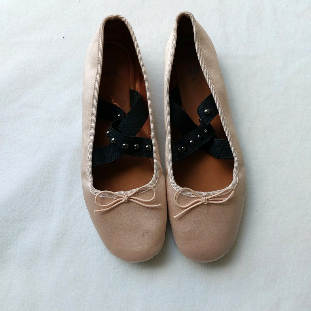 blush ballet pumps