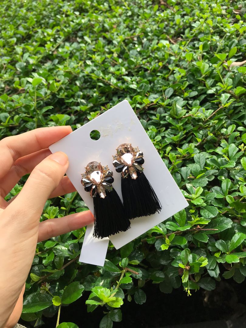 H M Earrings Black Tassel Rhinestone Statement Cocktail Women s