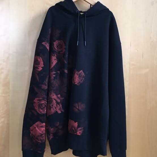Hoodie hotsell h&m flower