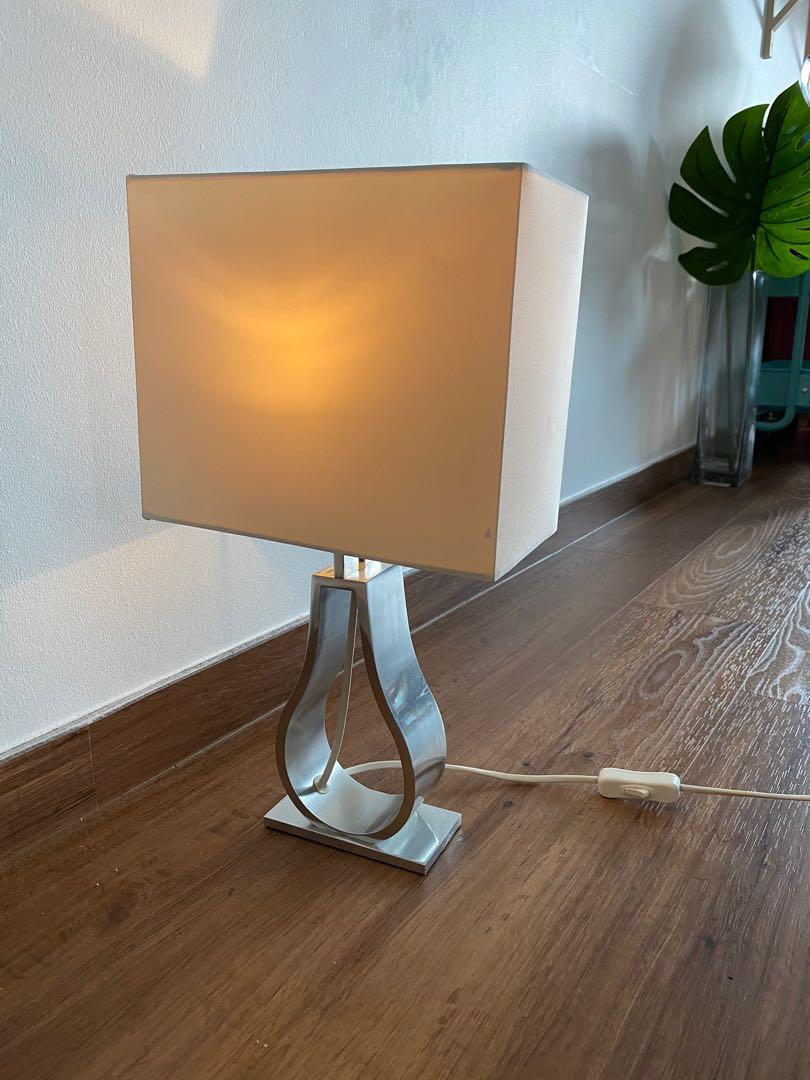 klabb table lamp