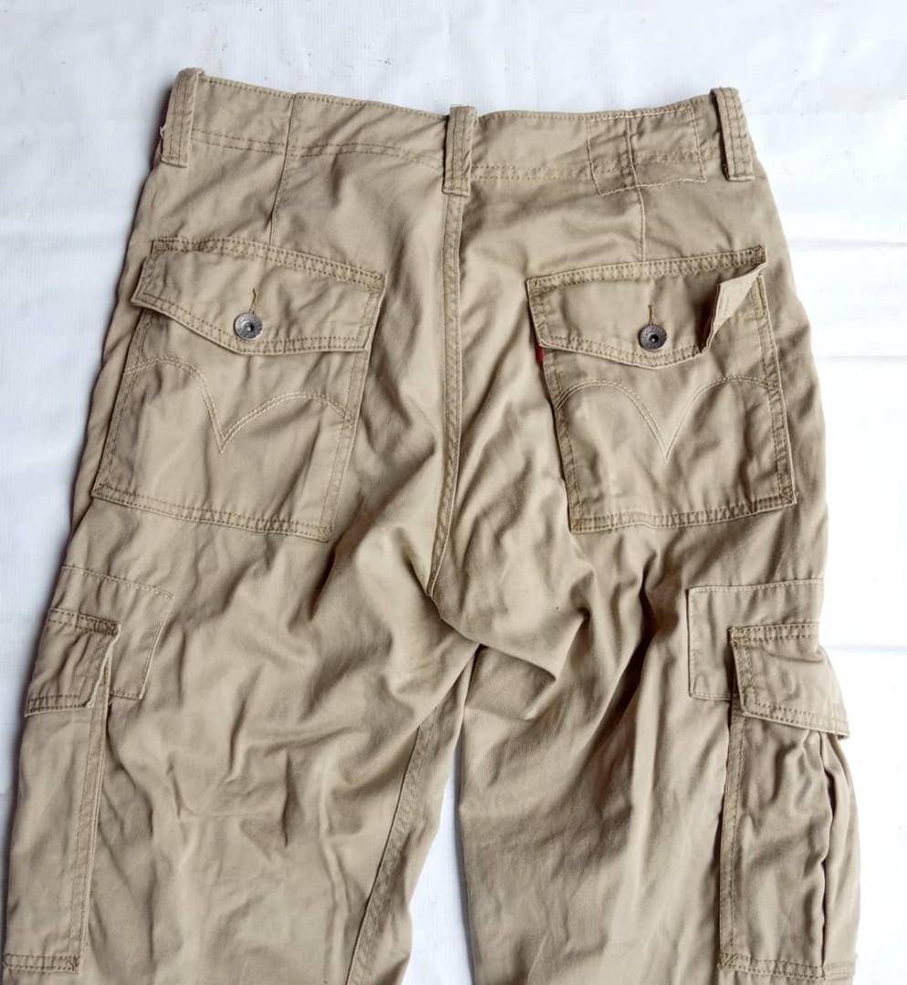 Levis cargo pants, Fesyen Pria, Pakaian 