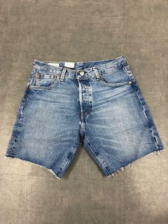 （分類：）位於 。 由 theeds 提交（商品編號 1015373795，圖片 1）。簡介： 。