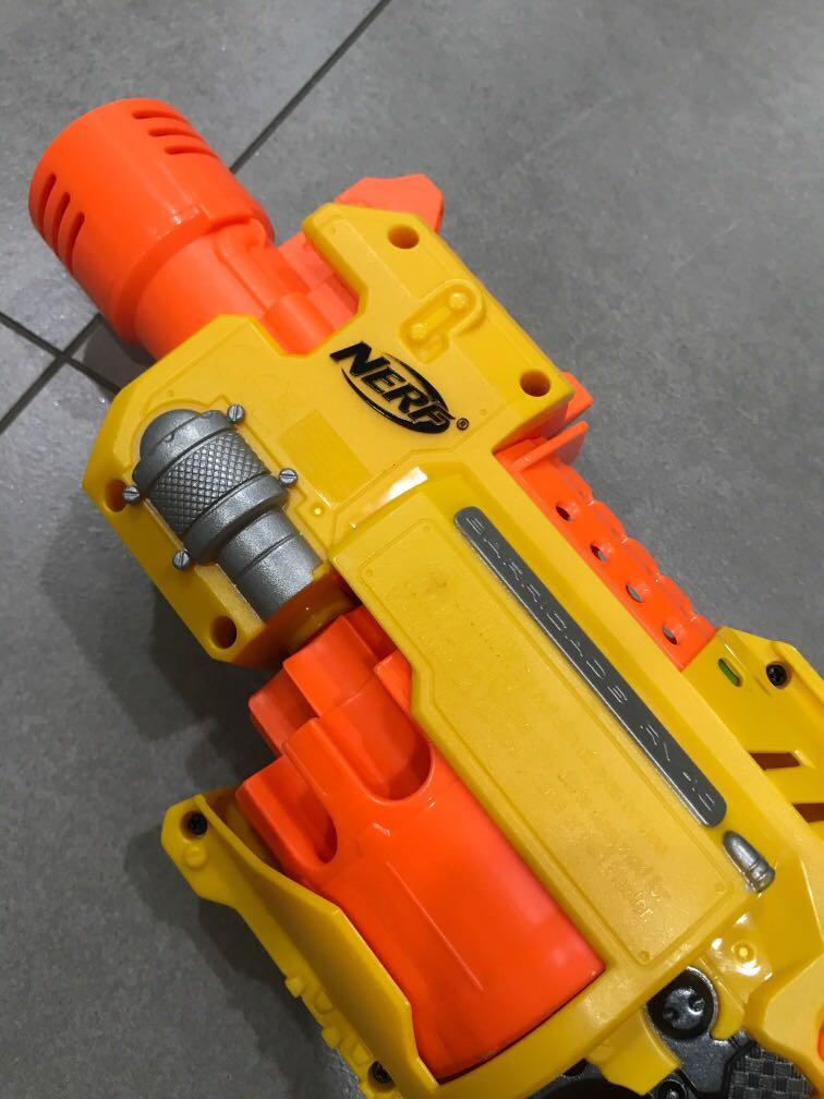 Nerf Guns Barricade RV10, Hobbies & Toys, Toys & Games on Carousell