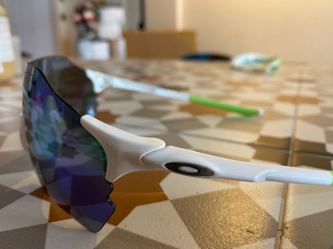 Oakley Zero Singlass Sports Sports Apparel On Carousell Here you will find one or more explanations in english for the word singarasu. carousell