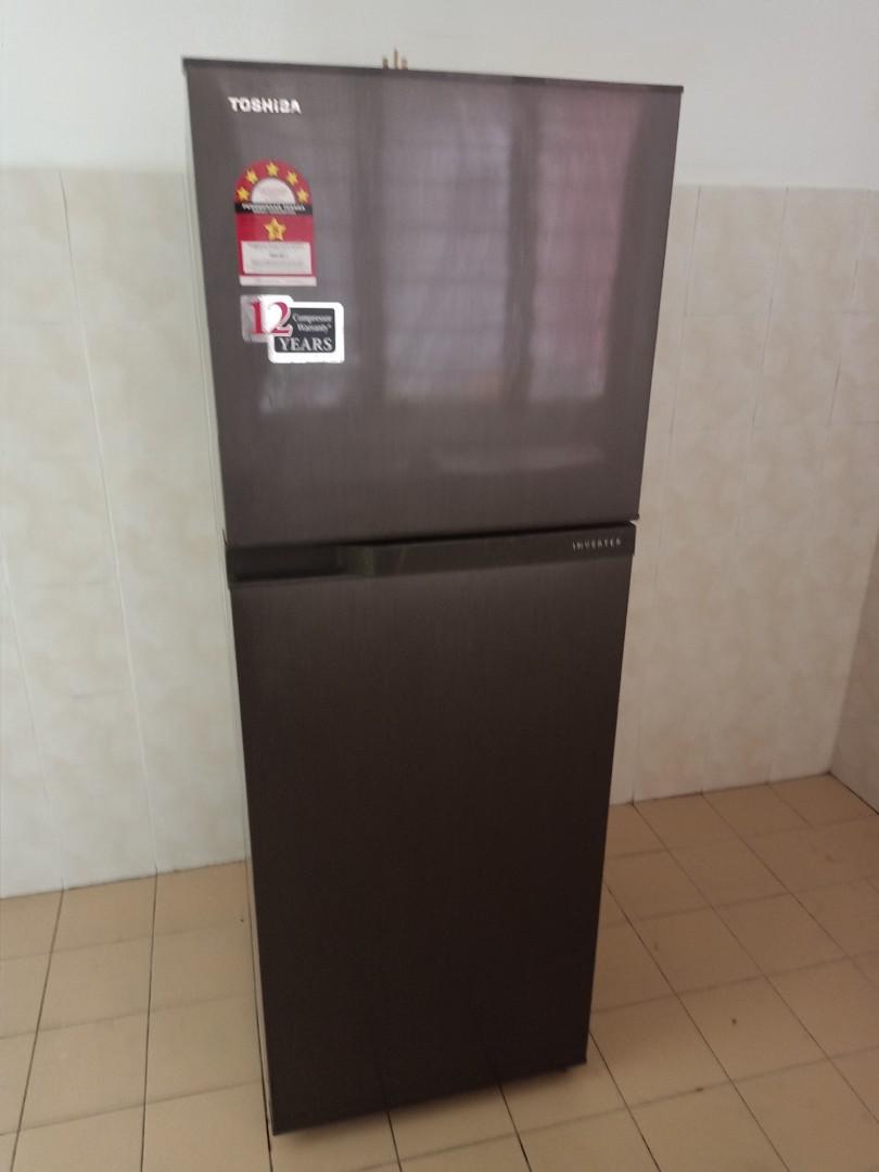 Peti Ais 2 Pintu Kitchen Appliances On Carousell