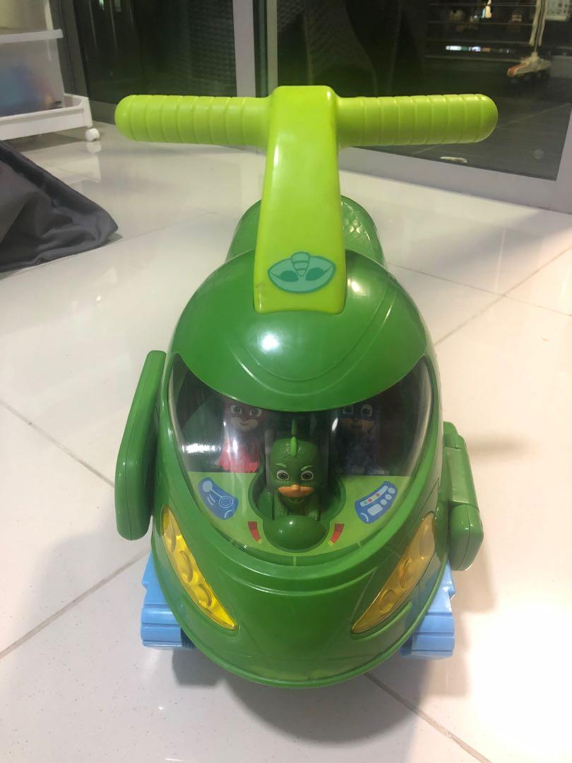 PJ Masks Deluxe Gekko Mobile Rideon Vehicle car green gecko, Babies