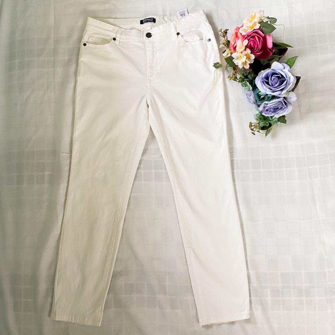 women's plus size white jeans