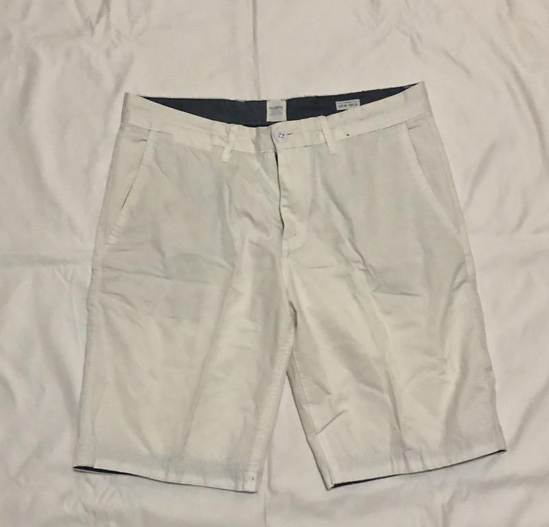 men's pull on khaki shorts