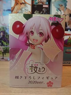 (Category: ) located in . Submitted by craneboi (Listing ID 1015440651, Image 1). Description: .