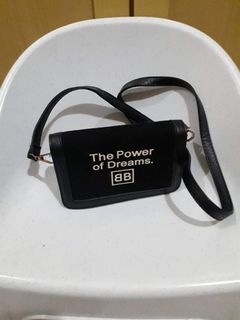 (Category: ) located in . Submitted by wallet_lovers (Listing ID 1015289659, Image 1). Description: .