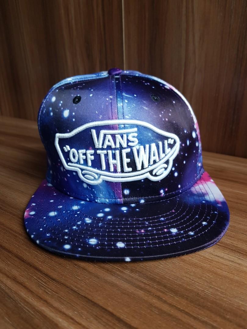 Kilde Matematik Forlænge Snapback Vans Galaxy pattern, Men's Fashion, Watches & Accessories, Caps &  Hats on Carousell