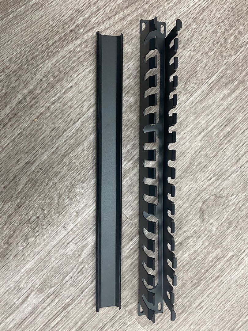 CTL Server rack accessories / 伺服器櫃理線槽, 電腦&科技, 商務用科技產品 - Carousell