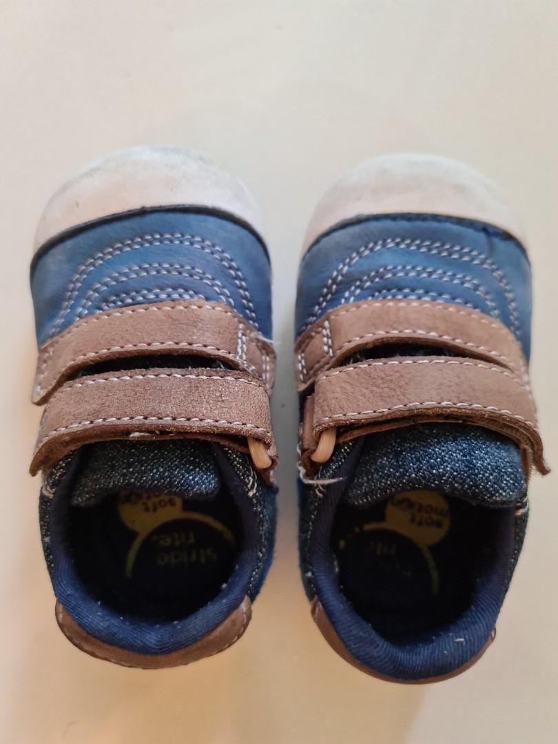 size 4.5 baby shoes