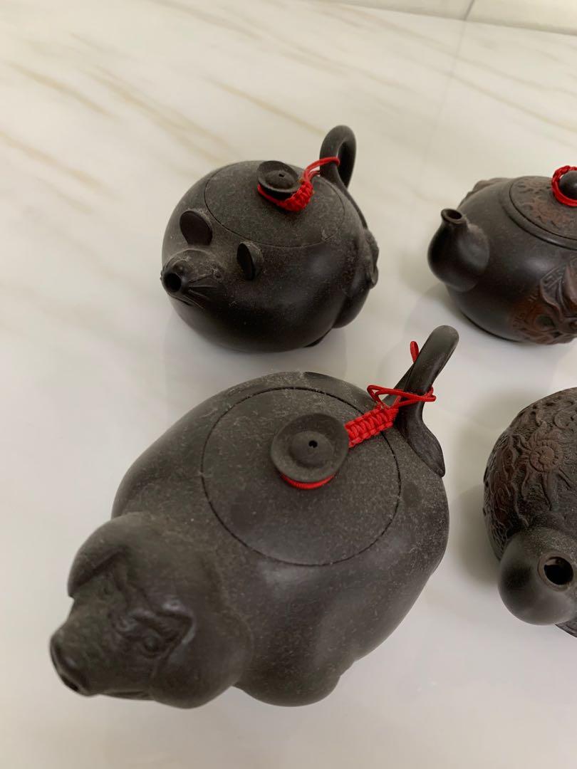 Teapot bought from Taiwan. 6 teapot for 200, Furniture & Home Living