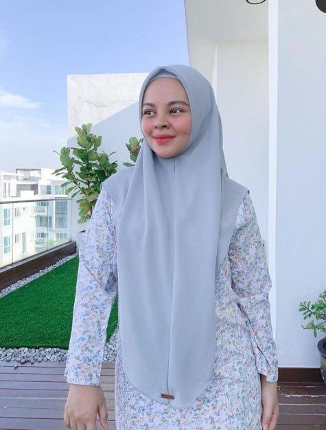 Tudung Bawal Siti Sarah Bidang 45 Muslimah Fashion Scarves On Carousell