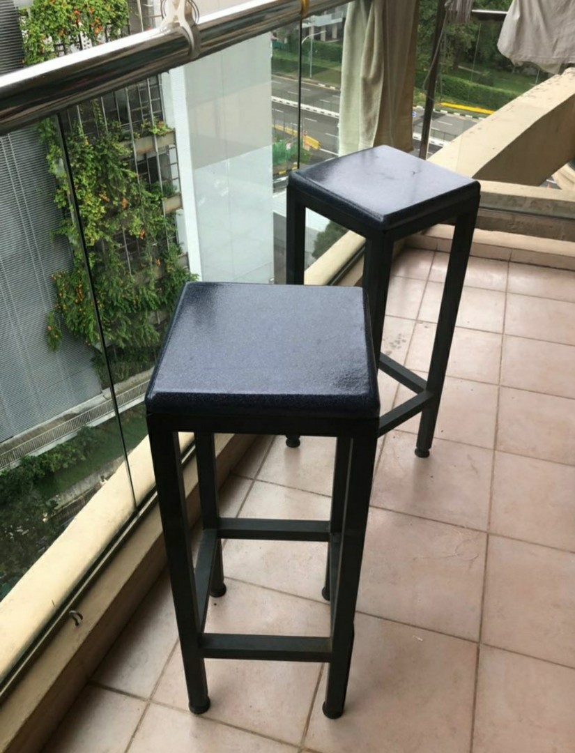 used stylish bar stools