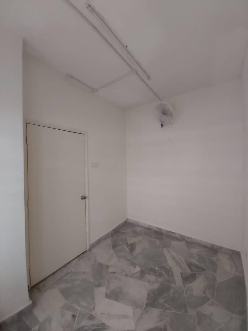 USJ 11 Subang Jaya House For Rent, Property, Rentals on Carousell