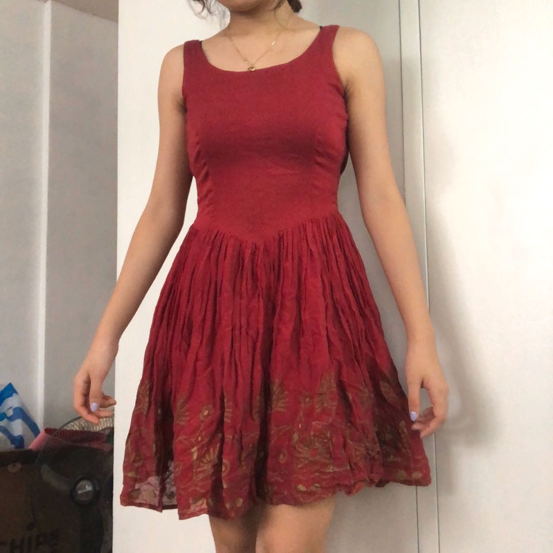red classic dress