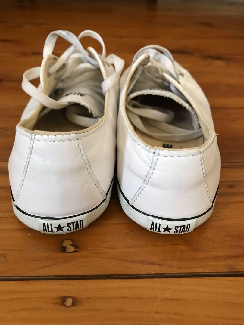 Chuck taylor all deals star dainty leather white