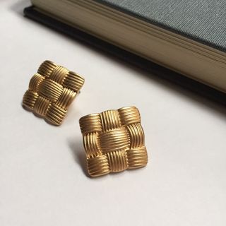 由 es77824 (刊登 ID 1015728263，圖片 1) 提交，位於 的 (類別：)，說明：。
