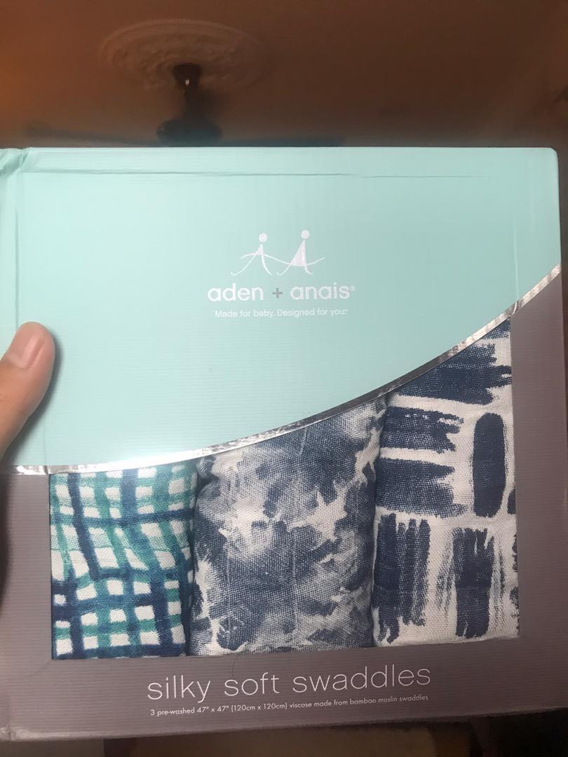 anais swaddles