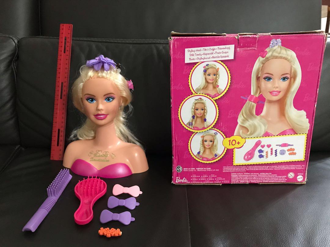 barbie stylist