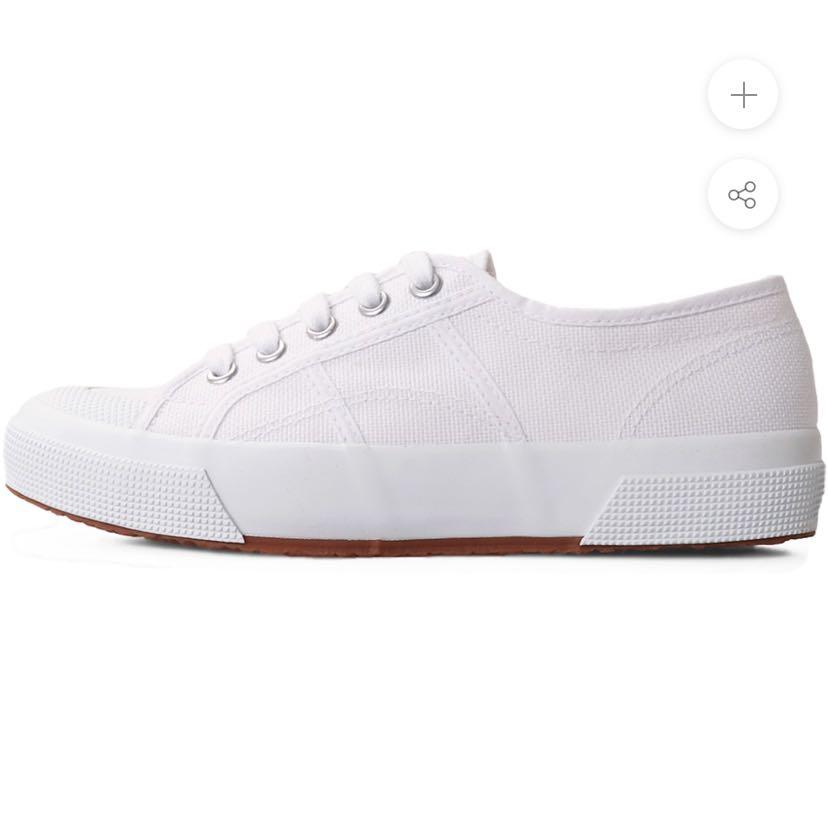 sneakers full white