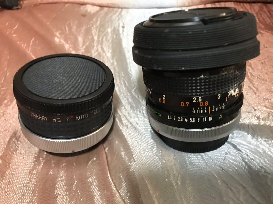 Canon lens (Category: Lens & Kits) located in Quezon City. Submitted by polraker (Listing ID 1015532192, Image 1). Description: Canon lens Canon 50mm - 5000 Teleconverter - 5000 Macro -5000 Pm me your offers Q.c Buyer should shoulder lalamove.