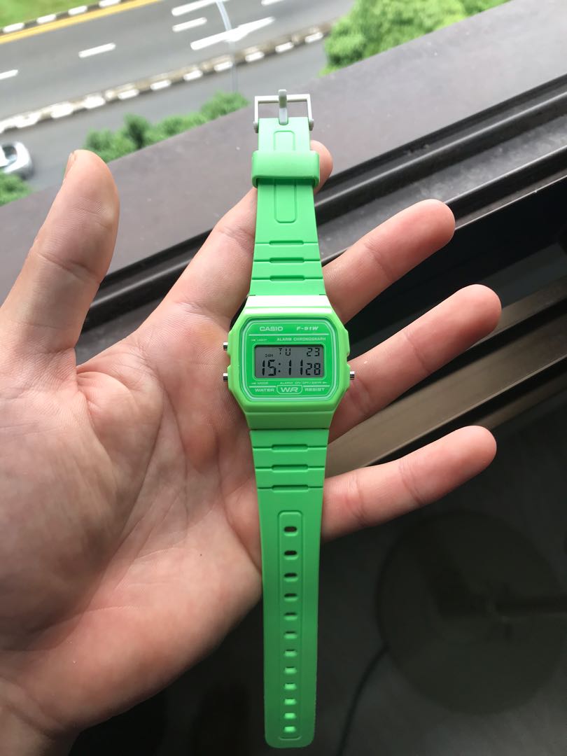 F91w green sale