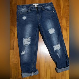 (Category: ) located in . Submitted by bnxpreloved (Listing ID 1015599803, Image 1). Description: .