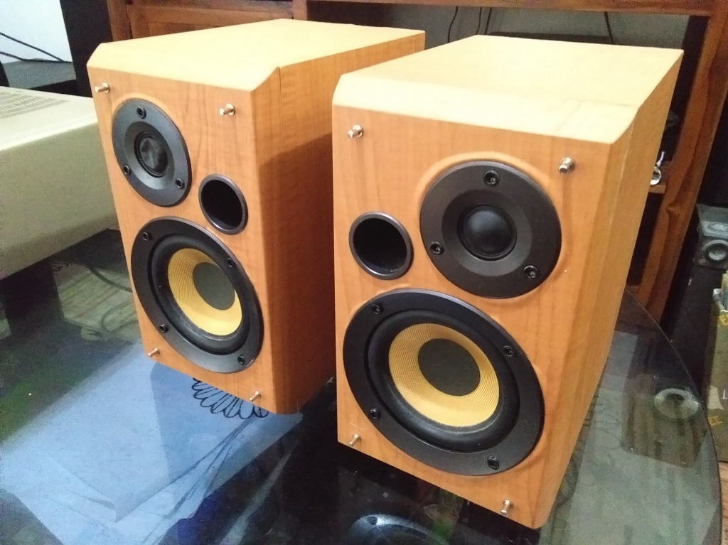 Denon Vintage Bookshelf Speaker Rare Audio Soundbars Speakers Amplifiers On Carousell