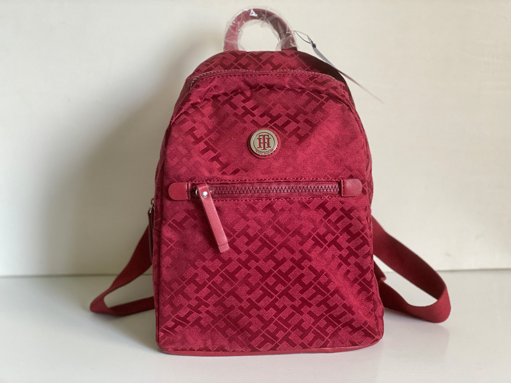 red tommy backpack