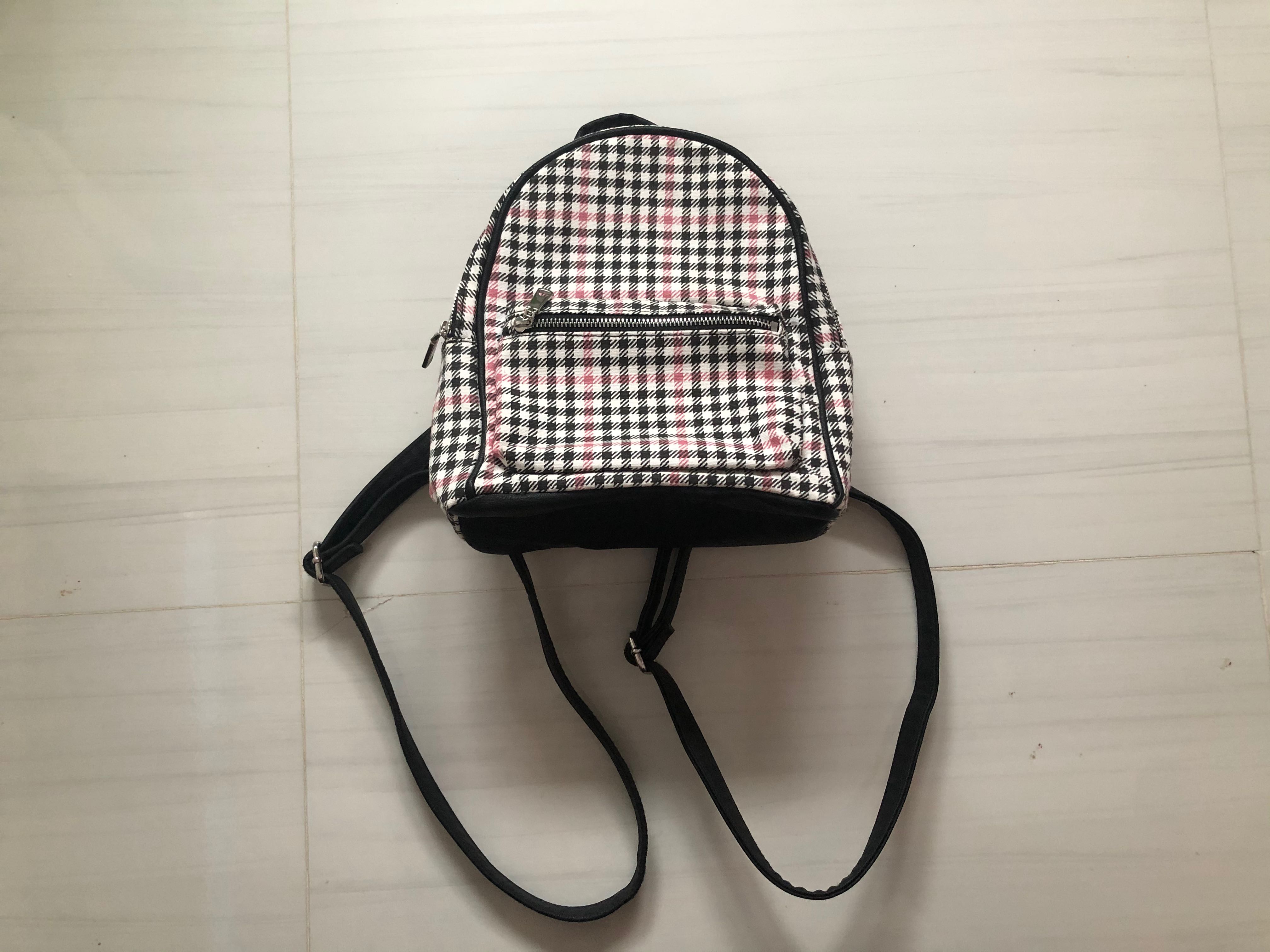 h&m mini backpack keychain