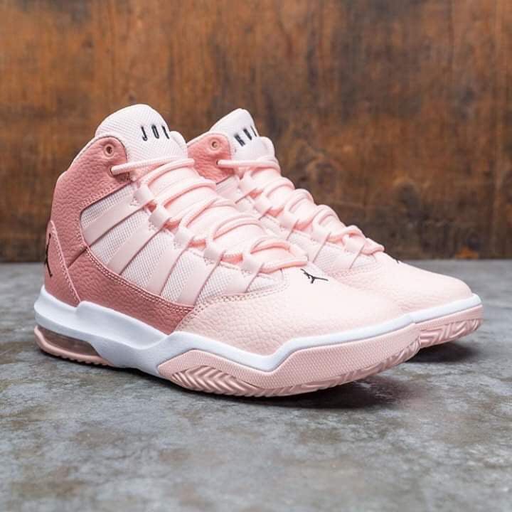 jordan aura pink