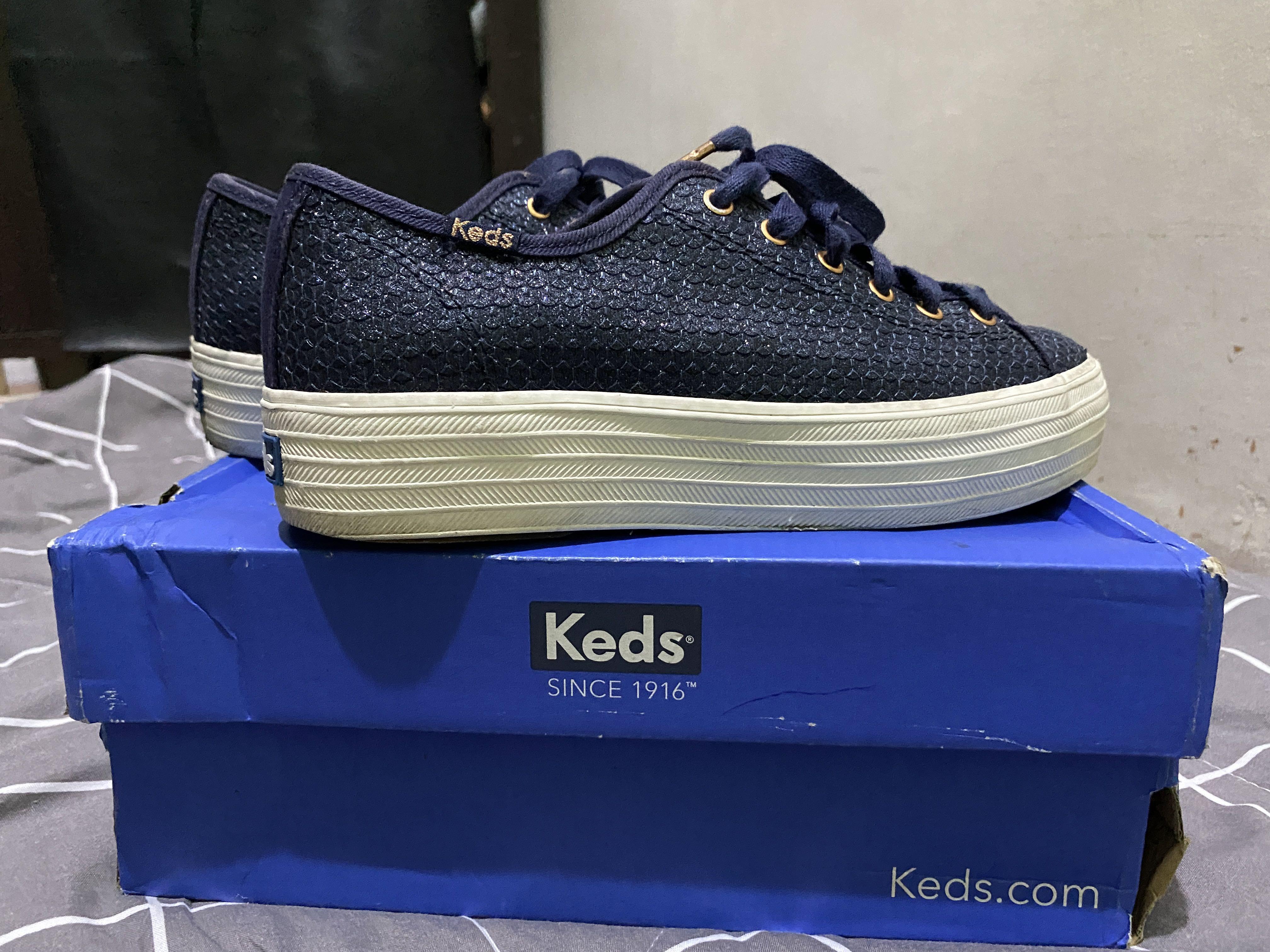 Keds Triple Kick Glitter in Navy (Blue 