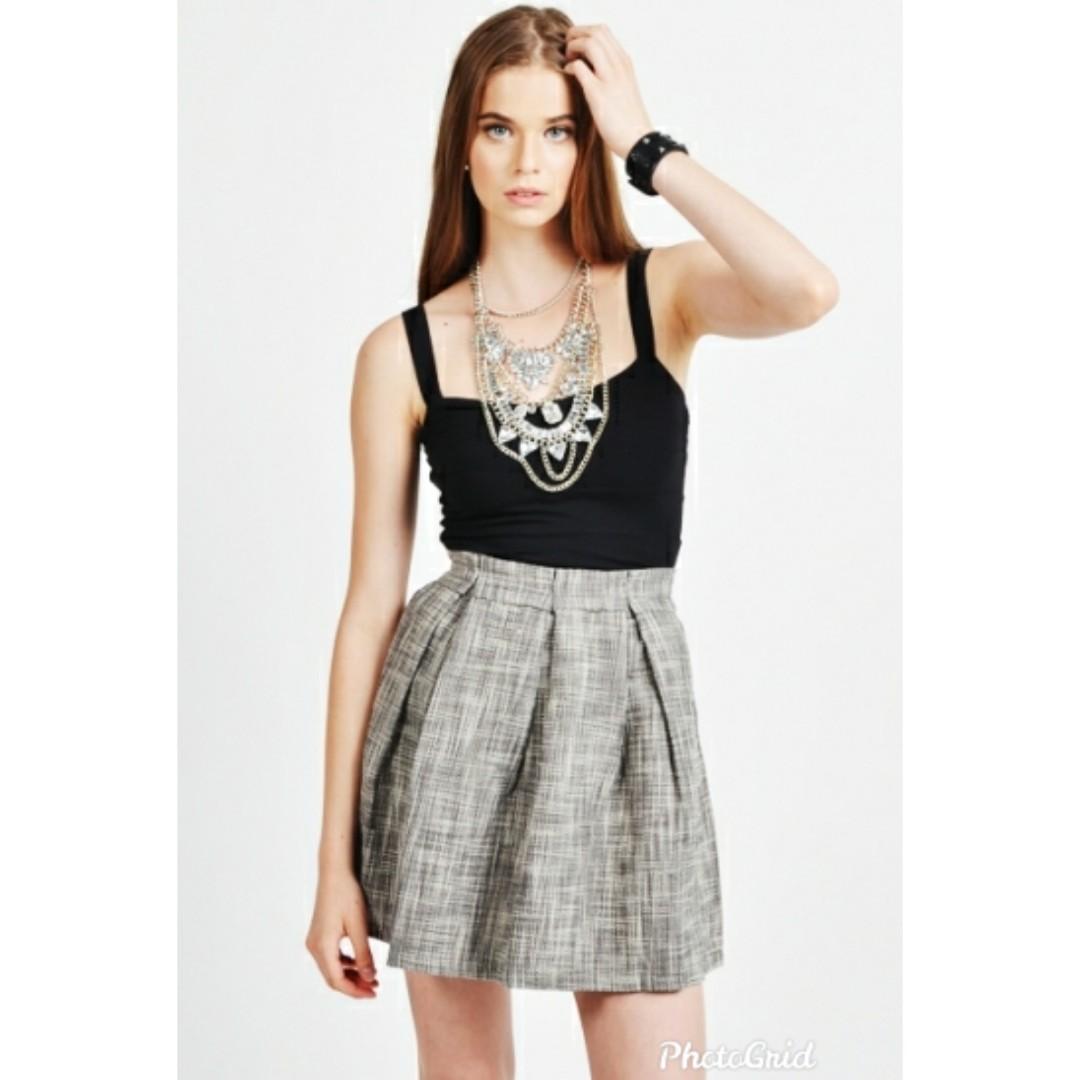 pleated tweed skirt