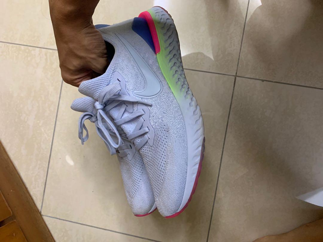 Nike Epic React 2 (Category: Sneakers) located in Singapore. Submitted by vibewiththis (Listing ID 1015604956, Image 3). Description: Rare colourway, first to sell out Lightly worn a few times on short runs Condition 9/10 hardly any signs of usage Size US10.5 fits tts.